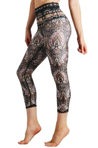 New Design Women's OEM Devine Feminine Printed Yoga <b>Set</b> 2 Piece Flexible Women <b>Set</b> Breathable Sweat Wicking High Waist Leggings - Product Image 2