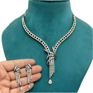 Collier polonais victorien en or rose CZ serti de boucles d'oreilles finition argentée pour mariage et fête pour femmes - Product Image 1