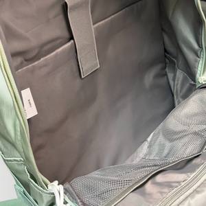 Mochila ligera de poliéster de 30-40L con múltiples bolsillos y solapa - Product Image 2