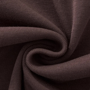 เสื้อยืดครอปแขนสั้นทรงเข้ารูป คอโอ แขนราแกลน แต่งแถบสีตัดกันสำหรับผู้หญิง - Product Image 6