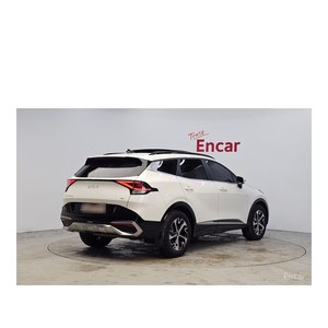 Kia Sportage Noblesse 2WD 2023 avec boîte automatique, sièges en cuir, caméra de recul - 76 097 km - Product Image 2