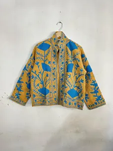 เสื้อแจ็คเก็ตซูซานีวินเทจสีเหลือง ผ้าฝ้ายปักลายดอกไม้สไตล์โบโฮ เอธนิค เสื้อคลุมผู้หญิง คอตั้ง แฟชั่น - Product Image 4
