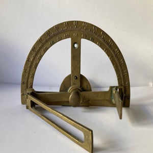 Outil de dessin professionnel en laiton pour artistes, diviseur à motif droit, conçu pour un traçage précis, disponible à prix de gros. - Product Image 4