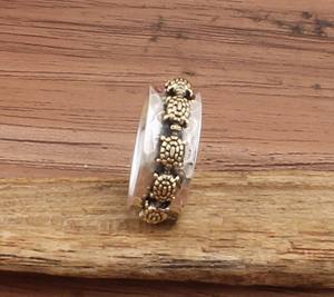 แหวนรูปเต่าทะเลคลาสสิกขายส่ง เงินแท้ 925 ดีไซน์ธีมสัตว์ สำหรับงานแต่งงาน งานปาร์ตี้ เครื่องประดับธีมมหาสมุทร ผู้ผลิตจำหน่ายส่ง - Product Image 1