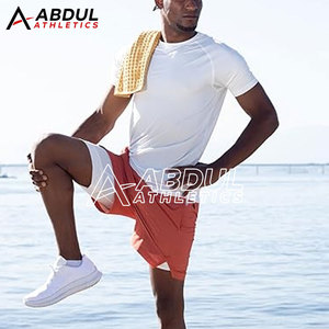 Shorts de sport conçus pour l'entraînement performant, la course et l'exercice, avec une coupe confortable et un matériau à séchage rapide. - Product Image 6