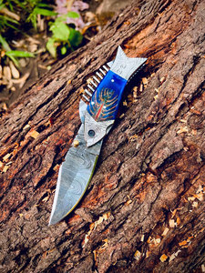 Cuchillo plegable Damasco de nueva edición con funda de cuero, cuchillo de bolsillo para pescar hecho a mano con acero Damasco y mango de resina. - Product Image 6