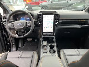 Ford Ranger 3.0 EcoBlue Wildtrak 4WD Doble Cabina, Camioneta Diésel de Alto Rendimiento con Enganche de Remolque, Vehículo Todoterreno - Product Image 4