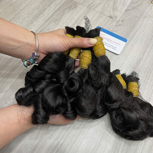 Cheveux humains vietnamiens 100% naturels, bouclés et volumineux, les plus vendus, brillants, sans nœuds, sans perte, prêts à être expédiés, cuticules intactes - Product Image 5