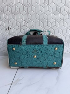 กระเป๋าเดินทางหนังวัวแท้กระเป๋าใช้หลายแบบกระเป๋าทําด้วยมือกระเป๋าเดินทาง Unisex ขนาดใหญ่สีเทอร์ควอยซ์ผมบนกระเป๋าถือขนซ่อน - Product Image 3