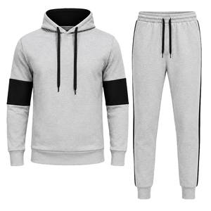 Conjunto Deportivo Informal para Hombre con Capucha Gris, Traje para Correr de Color Sólido, Poliéster y Algodón, Manga Larga, Pantalones con Cordón y Bolsillos Laterales - Product Image 1