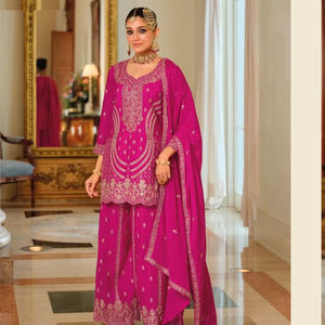 Kurta con Motivos Étnicos Bordados para Mujer, con Palazzos y Dupatta - Product Image 1