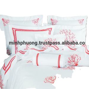 Parure de lit de luxe brodée VNAP du Vietnam en coton 100% 300 fils/cm² personnalisable, ensemble 8 pièces élégant et durable toutes saisons - Product Image 6