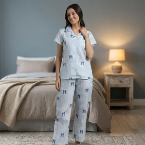 Ensemble de pyjama pour femmes, bleu rayé, imprimé nœud, manches courtes, boutons sur le devant, vêtements de nuit en coton, style printemps confortable - Product Image 4