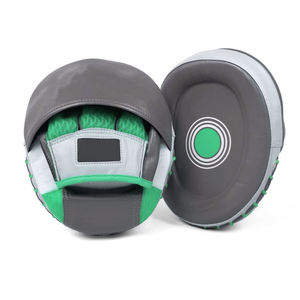 Cible de frappe professionnelle en cuir pour l'entraînement de Muay Thai et de boxe – Gants de frappe durables et haute performance pour l'entraînement - Product Image 3