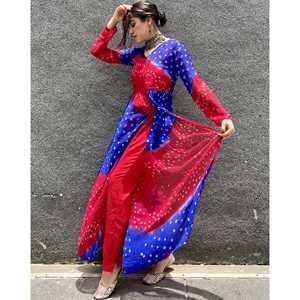 Ensemble de costume Bandhej exclusif en rouge, bleu et multicolore, élégant et stylé - Product Image 5