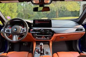 BMW <span class=keywords><strong>M5</strong></span> <span class=keywords><strong>Competition</strong></span> Package 2021 Usado Premium, Motor V8 Twin-Turbo de 617 hp - Product Image 2