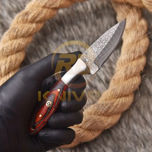Cuchillo de Caza Hecho a Mano de Acero de Damasco, Hoja de Punta Caída, Mango Rojo, Cuchillo de Supervivencia para Bushcraft y Camping - Product Image 4