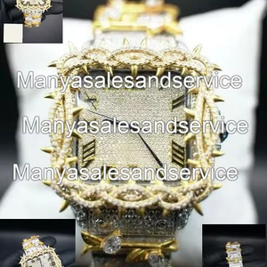 Montre en diamant moissanite entièrement sertie de pierres, mouvement à quartz en acier inoxydable, cadran en verre, boîtier carré, résistance à l'eau 10 bars - Product Image 1