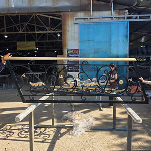 Barandilla de Escalera Interior y Exterior de Acero Inoxidable y Hierro Forjado con Diseño Moderno para Uso en Villas, Construcción Duradera - Product Image 2