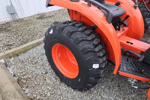 Top Quality 4wd 4x4 33hp 50hp 80hp 120hp Mini Farm Tractors Used Kubota Agriculture Farm <b>Machinery</b> <b>Cheap</b> Farm Tractor for Sale - Product Image 5