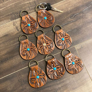 Llaveros de cuero tallados a mano, llaveros de cuero con forma exótica bonita, accesorios de cuero, llaveros bonitos para unisex - Product Image 5
