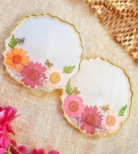 Handmade Eco-Friendly Customized Size Modern Resin <b>Coasters</b> with 2 in 1 Function and Round Shape - Product Image 2