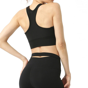 Conjunto de yoga personalizado de alta calidad para mujer, ropa de yoga sin costuras, de secado rápido y transpirable para mujer - Product Image 6