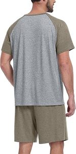 สินค้ามาใหม่ ชุดเซ็ตฤดูร้อนผู้ชายสไตล์วินเทจ ผ้าถัก ระบายอากาศได้ดี เสื้อยืดพิมพ์ลายและกางเกงขาสั้น คุณภาพพรีเมียม ผ้าฝ้าย 100% ปรับแต่งได้ - Product Image 2