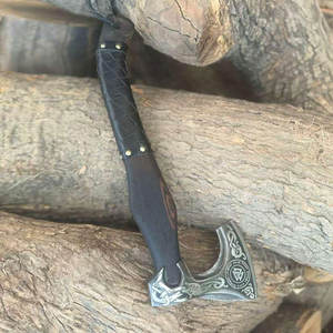 ขวานไม้สไตล์ไวกิ้งทำมือ ดีไซน์แบบนอร์ดิกดั้งเดิม ด้ามไม้ สำหรับตั้งแคมป์กลางแจ้ง เครื่องมือบุชคราฟท์ ของตกแต่งสไตล์เรียบง่าย ของขวัญ - Product Image 4