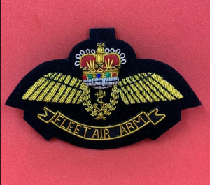 ป้ายปักลายด้วยด้ายทองคำแบบสั่งทำพิเศษ งานแฮนด์เมด สำหรับติดบนผ้าแคนวาส ขายส่งสำหรับเครื่องแบบ ป้ายปักลายมงกุฎ รูปทรงสามมิติแบบสั่งทำ - Product Image 1