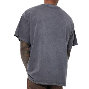 เสื้อยืดแขนสั้นสีดำทรงโอเวอร์ไซส์สำหรับผู้ชาย ผ้าฝ้ายเจอร์ซีย์ 100% ย้อมสีพื้น สไตล์ลำลอง คอกลม รับสกรีนโลโก้ ล้างสีแบบแอซิดวอช - Product Image 3