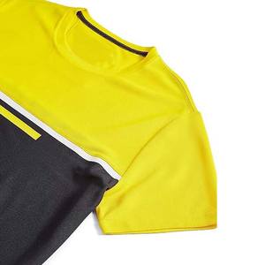 เสื้อยืดผู้ชายทรงปกติแบบมืออาชีพ ผ้าโพลีเอสเตอร์/คอตตอน ระบายอากาศ แห้งเร็ว เป็นมิตรกับสิ่งแวดล้อม  แบบเรียบ  คอกลม  รับสกรีนลายตามสั่ง - Product Image 3