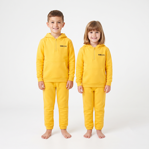 Conjunto Deportivo Cómodo con Capucha y Media Cremallera, Color Amarillo Sólido, para Niños, de Algodón, Dos Piezas - Product Image 5