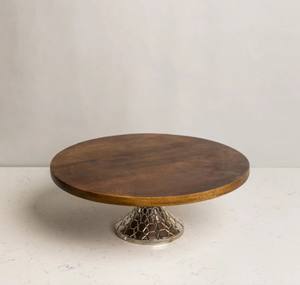 Support à gâteau en bois de manguier fait main de luxe pour la Saint-Valentin, Noël, Halloween et le Nouvel An - Directement de l'usine - Product Image 3