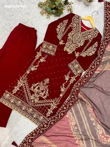 Ensemble de costume droit à manches longues en georgette épaisse avec broderie cordonnée et travail de diamants, pantalon uni et dupatta imprimé – Fournisseur indien - Product Image 2