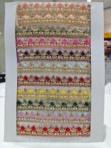 Bordure en dentelle brodée avec des perles et des paillettes, motif diamant, élégante, faite à la main, pour robe, largeur de 2 à 2 7/8 pouces - Product Image 2