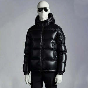 Veste matelassée à capuche noire pour homme, fermeture éclair, rembourrage en duvet, coupe-vent, manteau d'hiver, style décontracté - Product Image 4