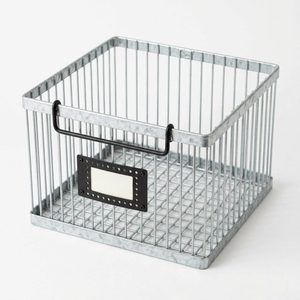 Cesta de alambre de hierro galvanizado hecha a mano de 30 cm con placa de identificación negra perforada para despensa, decoración del hogar, hoteles y bodas - Product Image 3