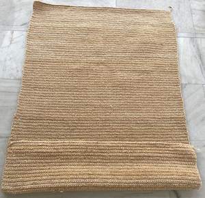 Tapis à rayures tricoté à la main, texture épaisse, prix d'usine, fabriqué en polyester, idéal pour les intérieurs de luxe et l'extérieur. - Product Image 2