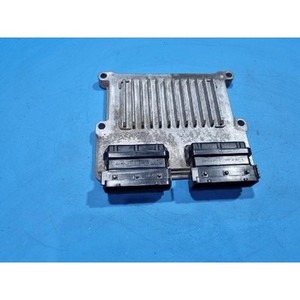 Equus - Módulos de Computación y ECUs Usados 391063CVD0 - Product Image 1