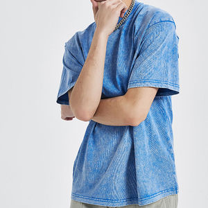 Camiseta de Alta Calidad Azul Cielo con Lavado Ácido, 100% Algodón Pesado, Estilo Vintage con Lavado Mármol, Oversize, Streetwear, Lisa para Hombre - Product Image 3