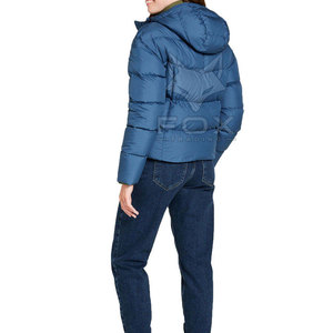 Chaqueta Acolchada de Burbujas para Mujer, Diseño Único, Lavable, Tejida, Impermeable, Resistente al Viento, Transpirable y Ecológica, en Venta - Product Image 6