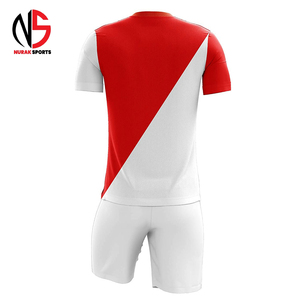 Maillots de football légers personnalisés avec logo imprimé, nouveau design, tendance, vente en gros, uniformes sur mesure 2026 - Product Image 2