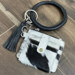 กระเป๋าใส่บัตรหนังวัวแท้ดีไซน์ใหม่ กระเป๋าใส่เหรียญทรงบางหรูหราสำหรับสุภาพสตรี พร้อมสายคล้องข้อมือแบบวงกลมและพวงกุญแจ - Product Image 4