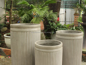 Macetas y jardineras de diseño de lujo FGRC con estilo, precio al por mayor de fábrica de Vietnam para el hogar y el jardín - Product Image 6