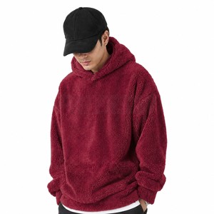 Sweat à capuche personnalisé en polaire polyester 300 GSM, doux et chaud pour l'hiver, idéal pour les marques en marque blanche - Product Image 6
