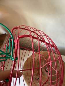 Cesta de Metal Recubierta Vintage para Recoger Huevos o Frutas, con Forma de Manzana o Tomate - Product Image 3