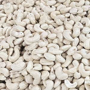 Offre Spéciale : Noix de Cajou Brutes en Gros à Prix Abordable, Taille Personnalisée, Qualité Supérieure du Vietnam, Santigo - Product Image 1