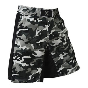Pantalones Cortos de MMA Cómodos y Elásticos con Logotipo Frontal para Entrenamiento de Artes Marciales - Ajuste Atlético Ligero y Transpirable de Spandex/Poliéster - Product Image 3