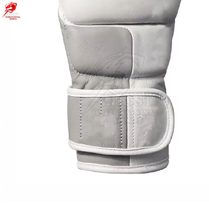 ถุงมือ MMA หนังวัวสีขาว 12 ออนซ์ แบบเปิดนิ้ว พร้อมสายรัดแบบ Hook & Loop สำหรับฝึกซ้อมมวยไทยและมวยสากล - Product Image 3